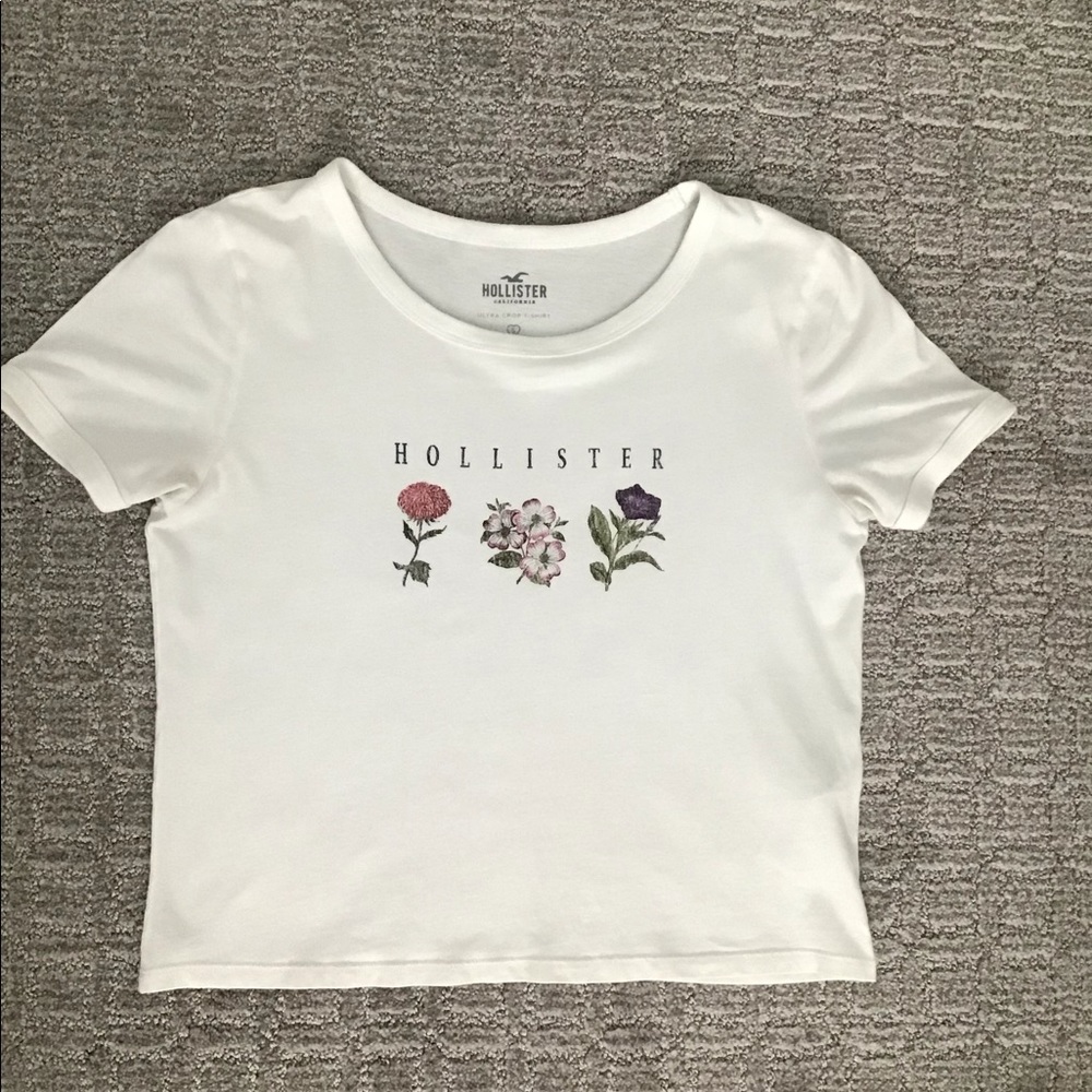 Hollister Crop Top